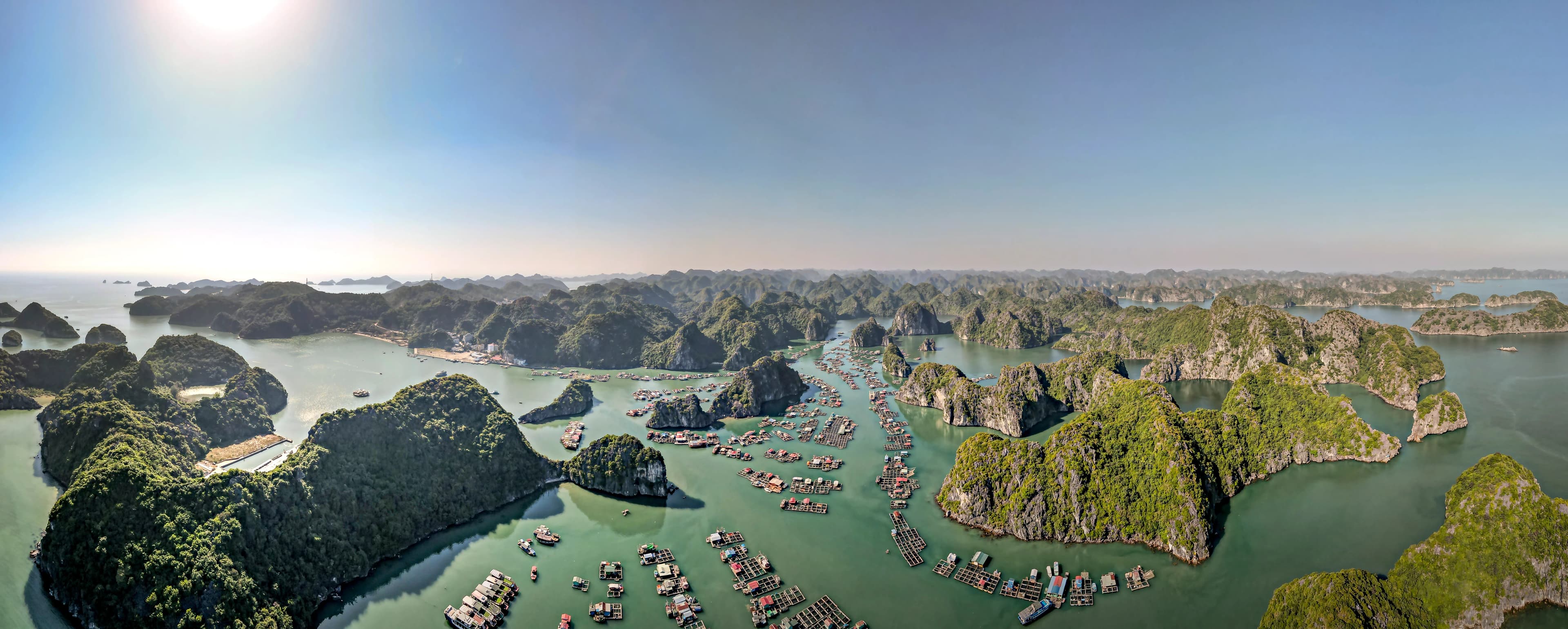 Baie d’Ha Long au Vietnam, inspiration voyage en Asie